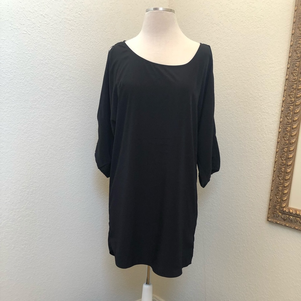 EXPRESS BLACK MINI DRESS. Long sleeve